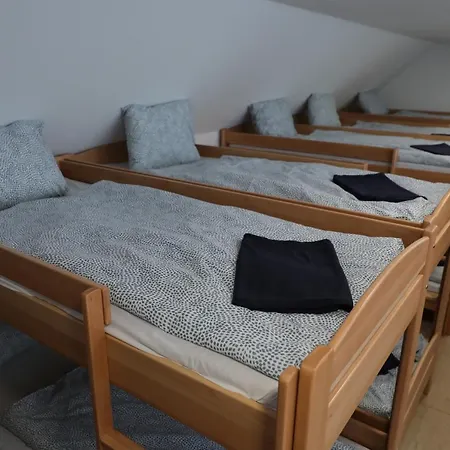 Rejteki Kutatohaz Hostel *